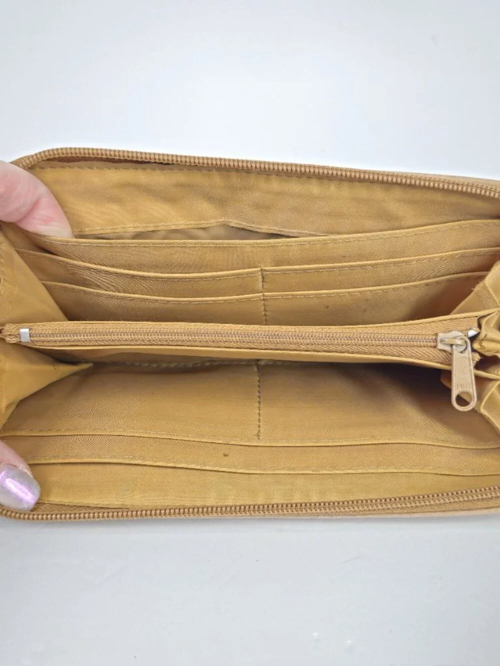 Vintage Genuine Eel Skin Tan Zip Around Wallet Retro Textured Organizer Clutch